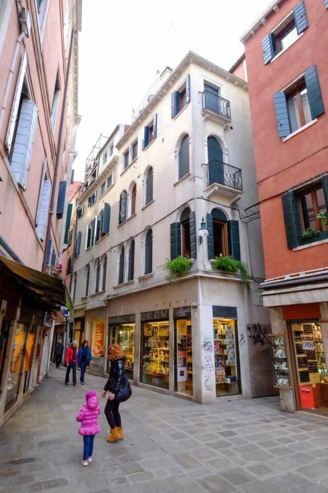Campanile Alla Canonica Design House Venecia Exterior foto