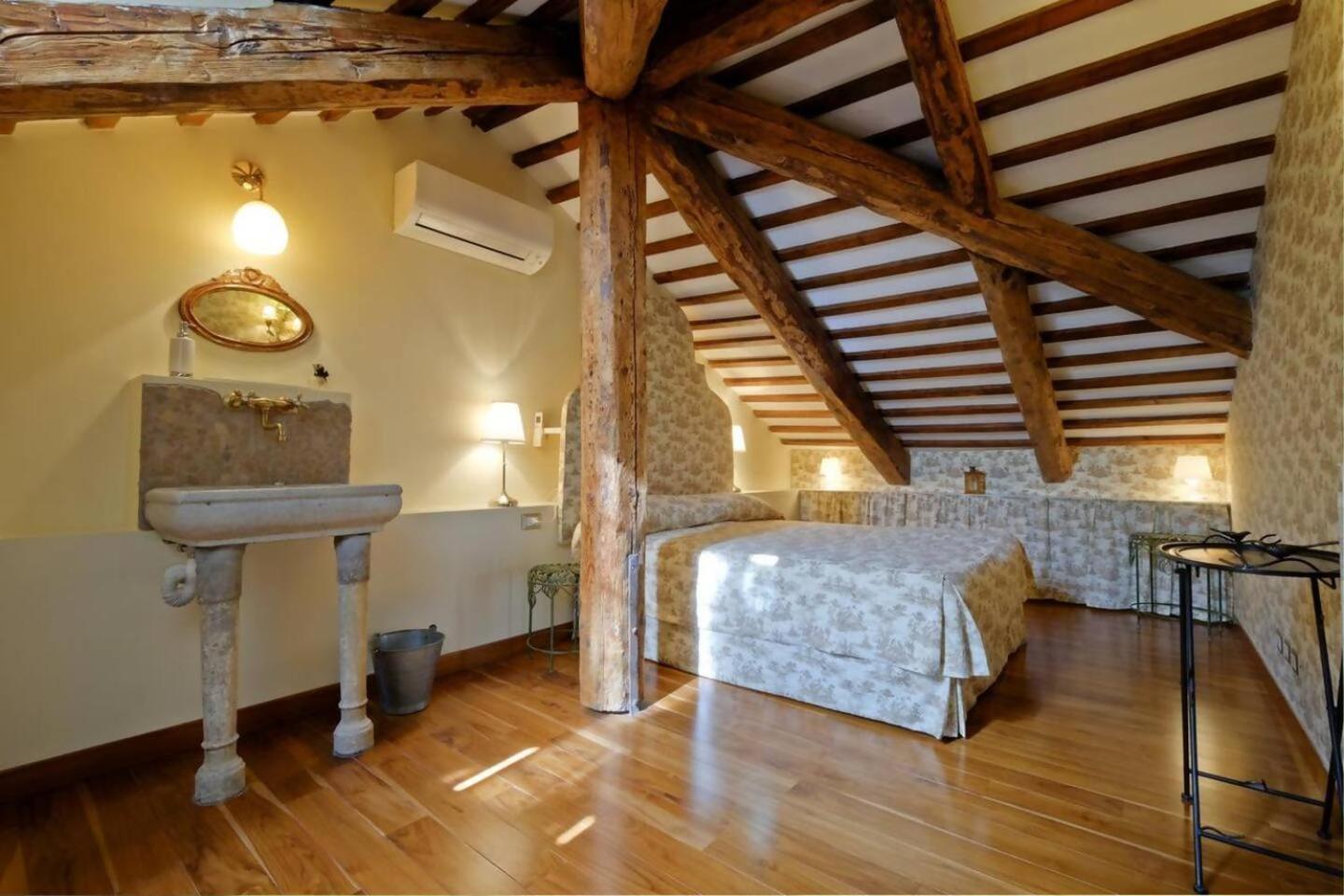 Campanile Alla Canonica Design House Venecia Exterior foto
