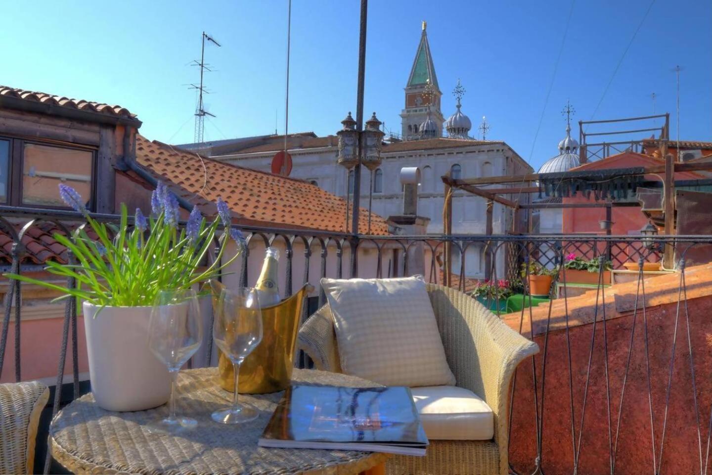 Campanile Alla Canonica Design House Venecia Exterior foto